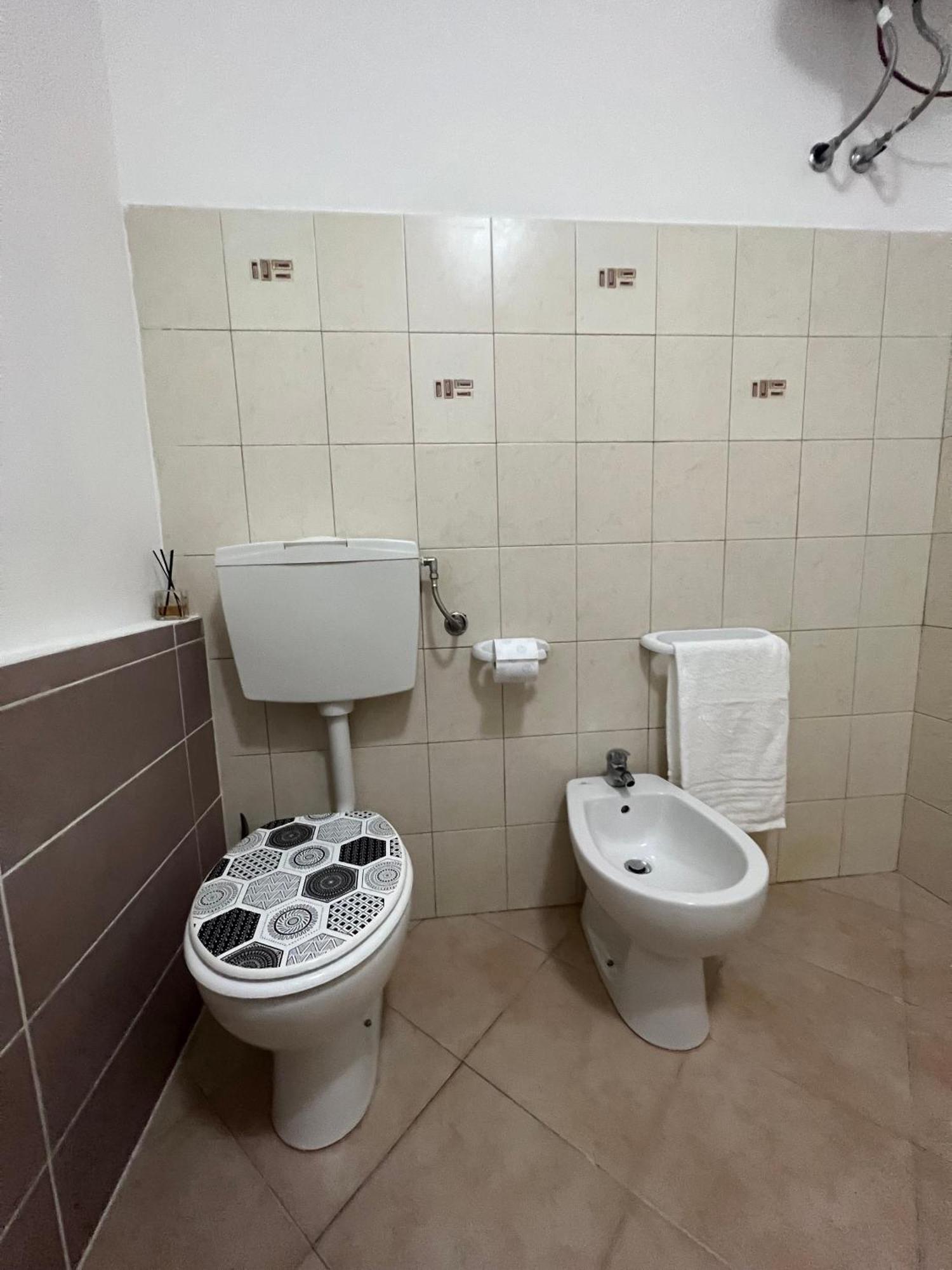 Blue Terrace Guest House Альгеро Екстер'єр фото