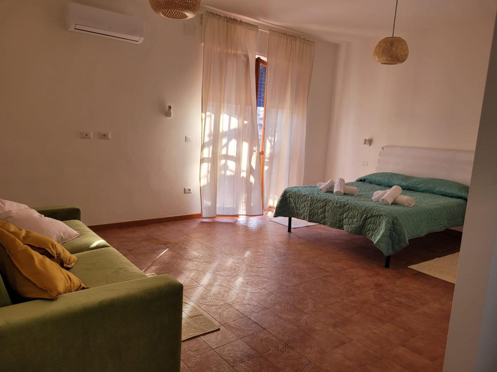 Blue Terrace Guest House Альгеро Екстер'єр фото
